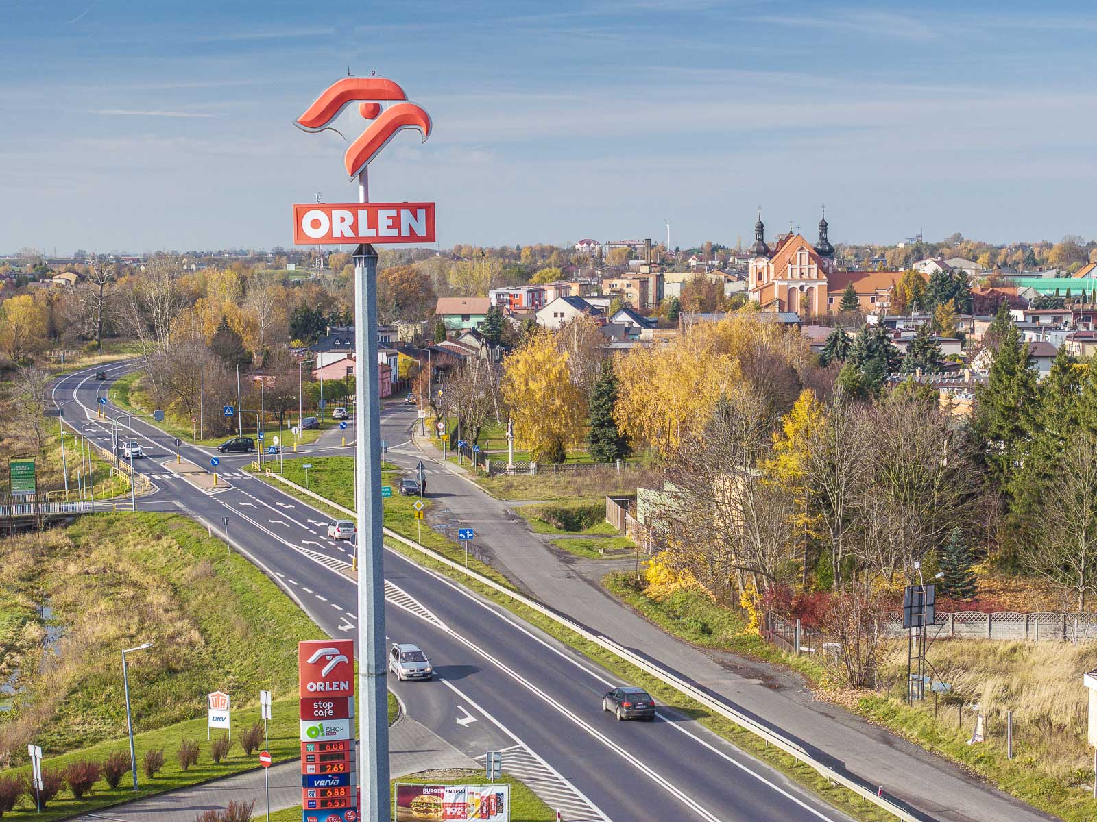 Ujęcia osiedla deweloperskiego z drona Aleksandrów Łódzki – nowoczesna wizualizacja inwestycji
